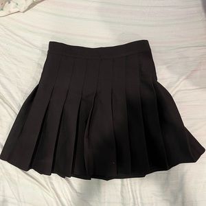 pleated mini skirt